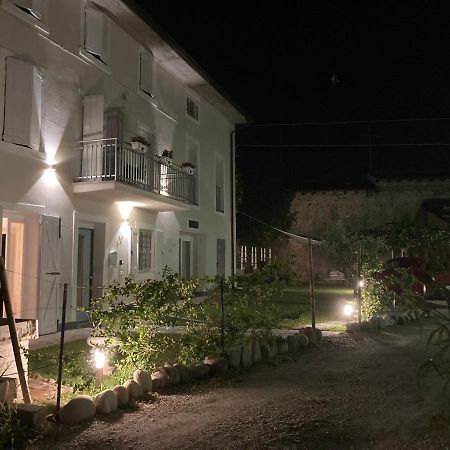 Apartamento Casale Luel Valeggio sul Mincio Exterior foto