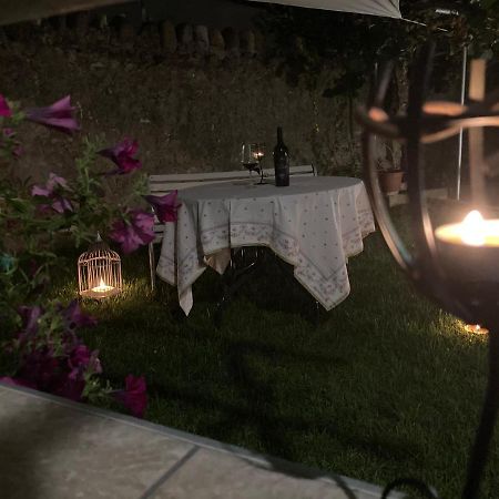 Apartamento Casale Luel Valeggio sul Mincio Exterior foto