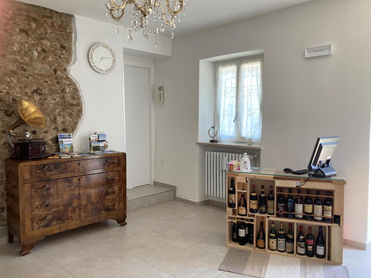 Apartamento Casale Luel Valeggio sul Mincio Exterior foto