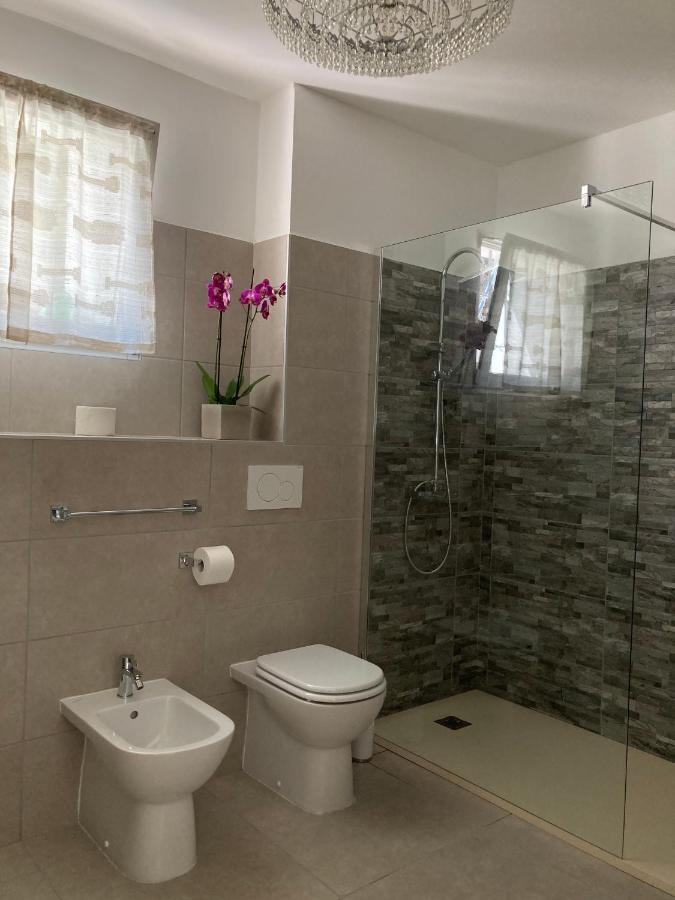 Apartamento Casale Luel Valeggio sul Mincio Exterior foto